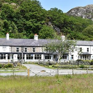 Bryn Tyrch Rooms